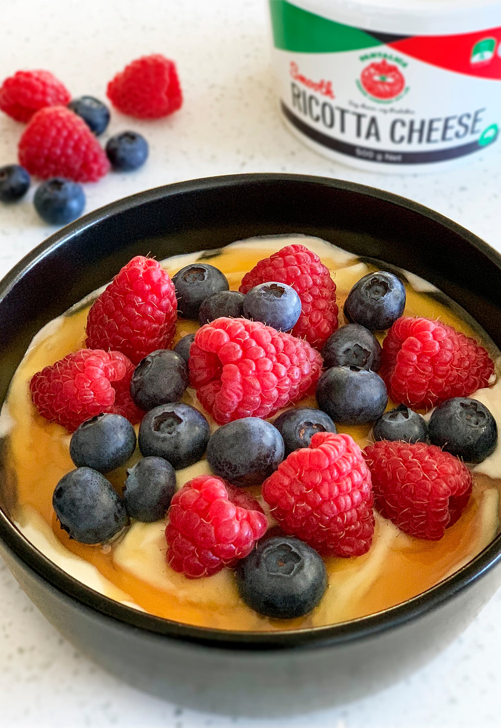 recipe : Smooth Ricotta with Honey & Berries